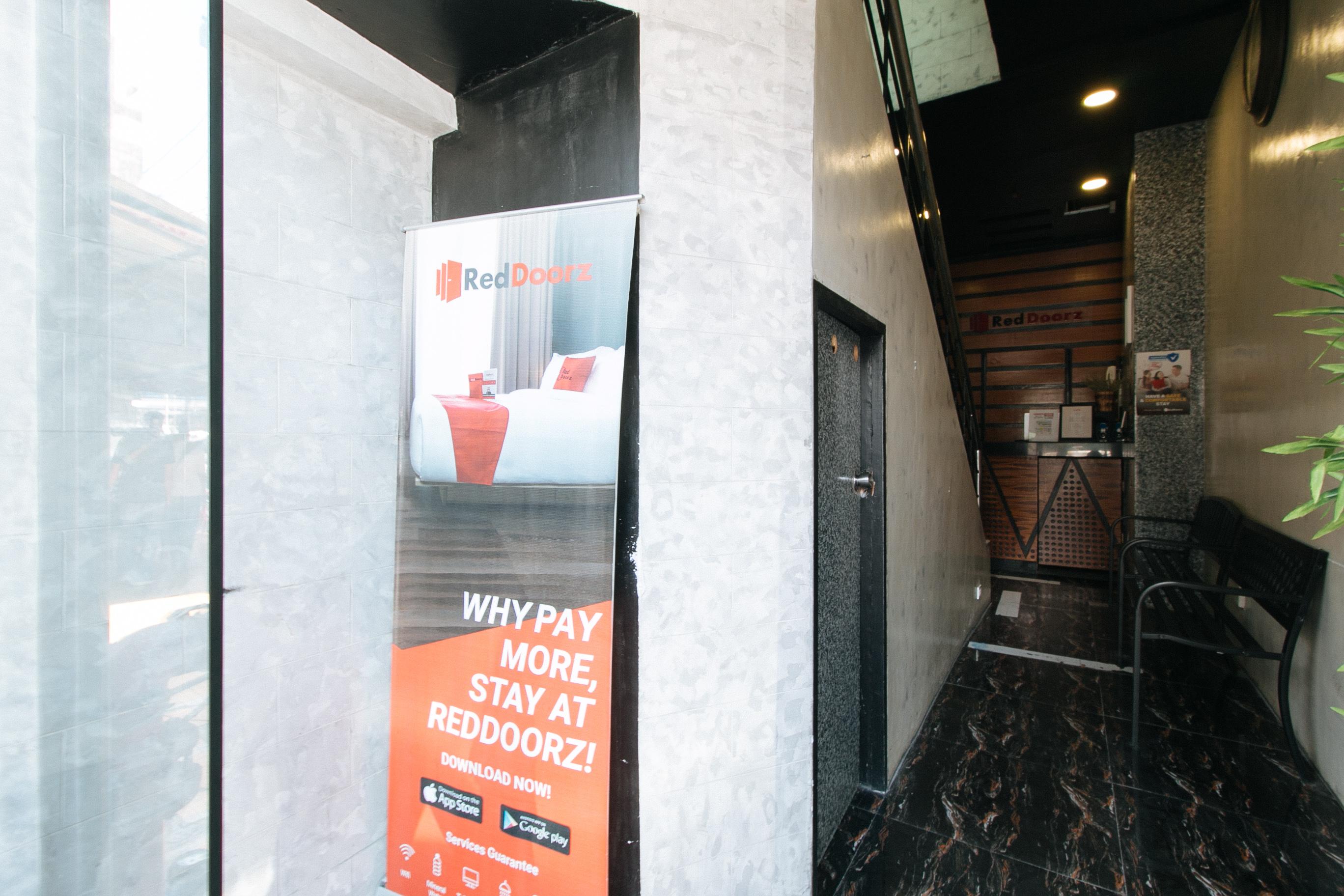 Reddoorz Near Quiapo Church Manilla Buitenkant foto