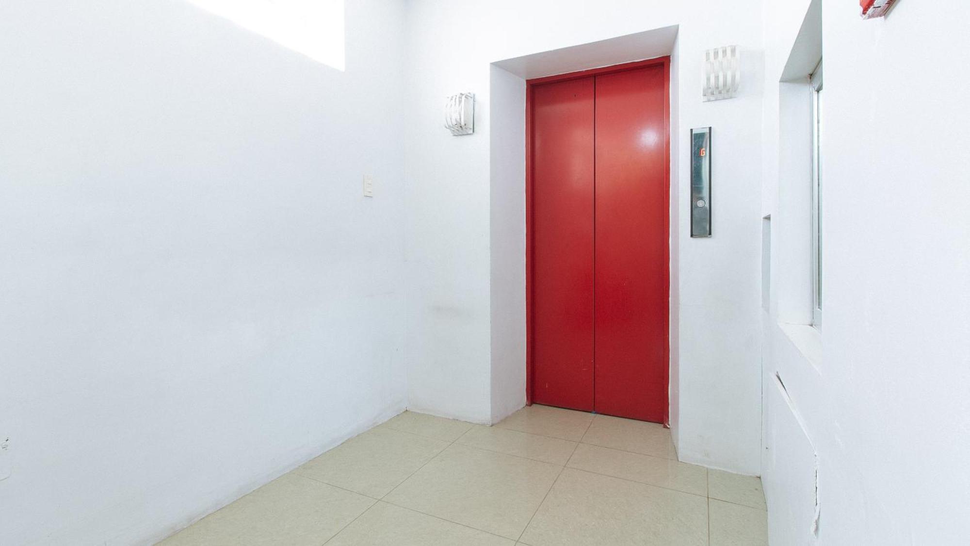 Reddoorz Near Quiapo Church Manilla Buitenkant foto