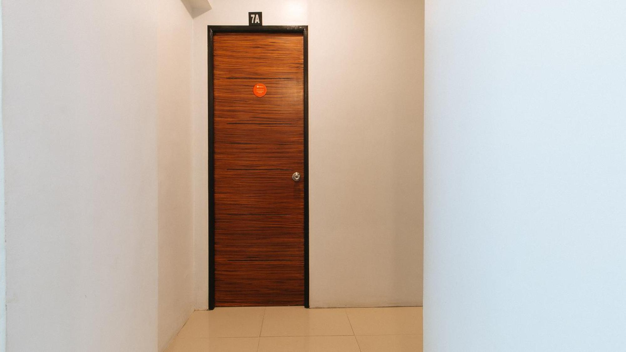 Reddoorz Near Quiapo Church Manilla Buitenkant foto